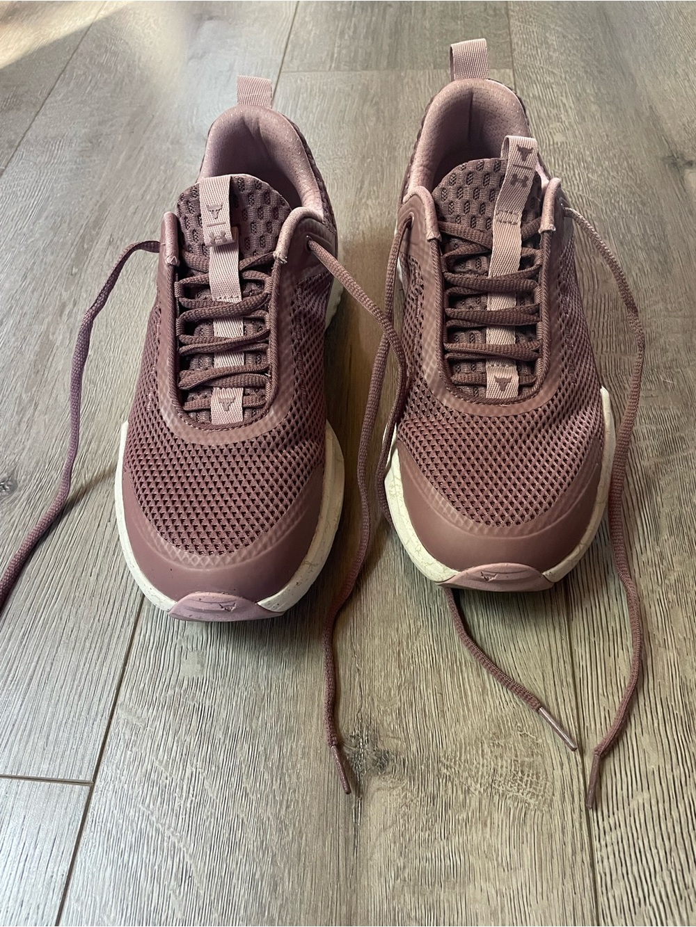 Under Armour Women’s Mauve Lace-Up Athletic Sneakers - Worn Once
